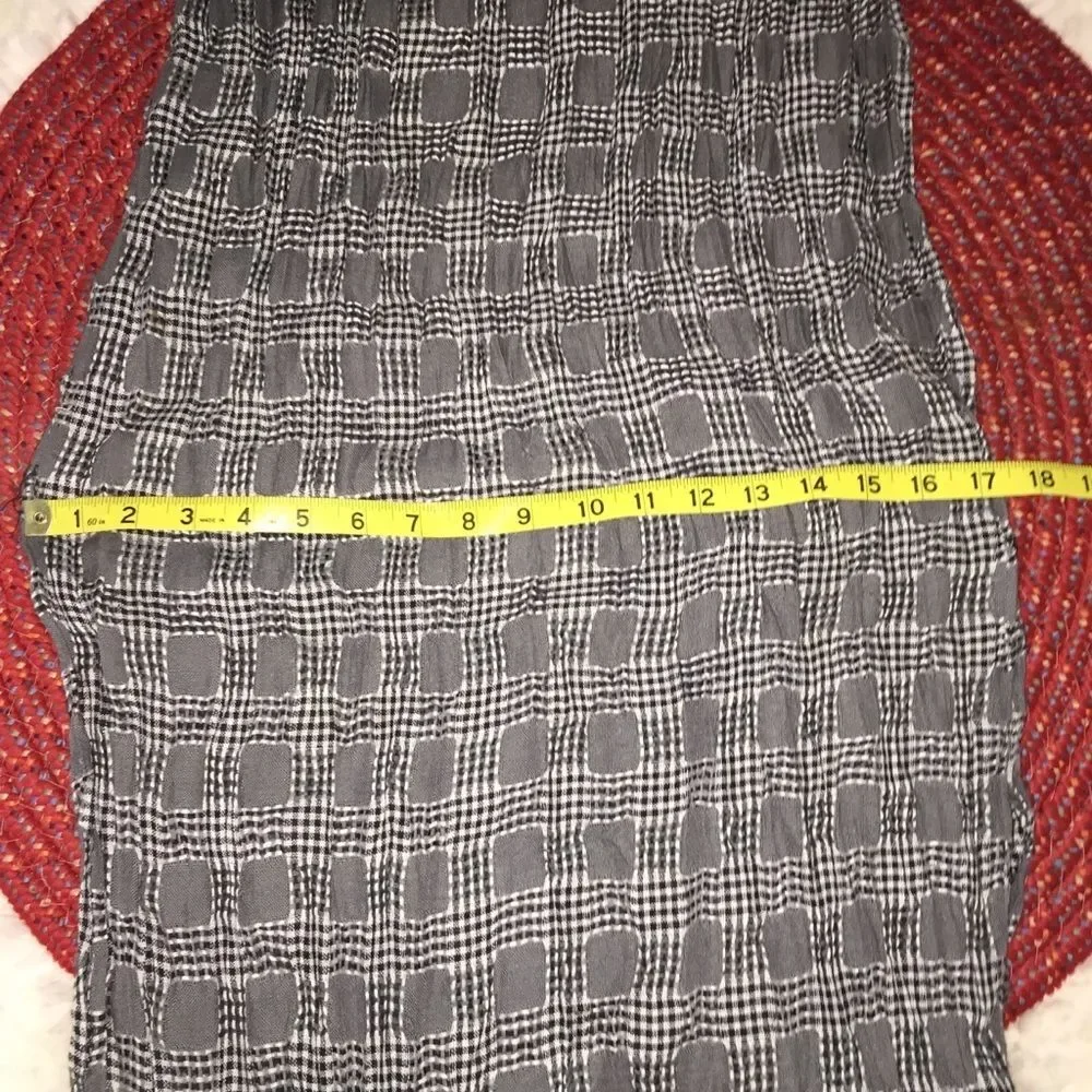 Black White Gingham Checked Fringed Scarf Classic Light